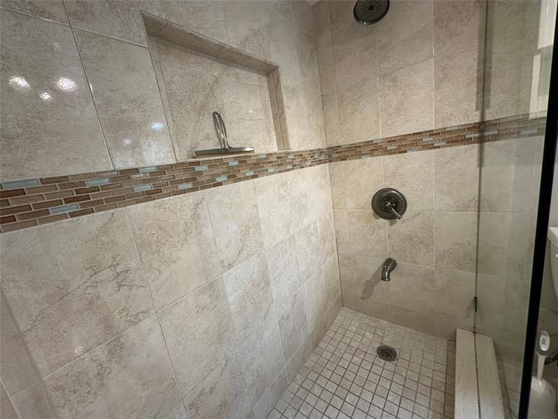 17801 N Bay Rd, Unit 212, Sunny Isles Beach, FL 33160 Photo