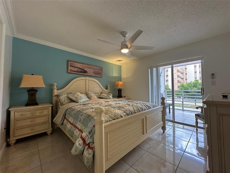 17801 N Bay Rd, Unit 212, Sunny Isles Beach, FL 33160 Photo