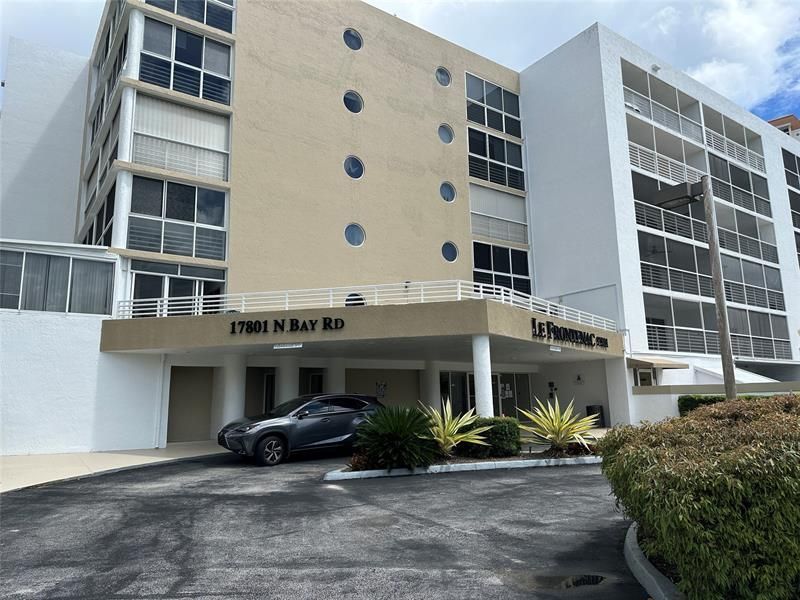 17801 N Bay Rd, Unit 212, Sunny Isles Beach, FL 33160 Photo