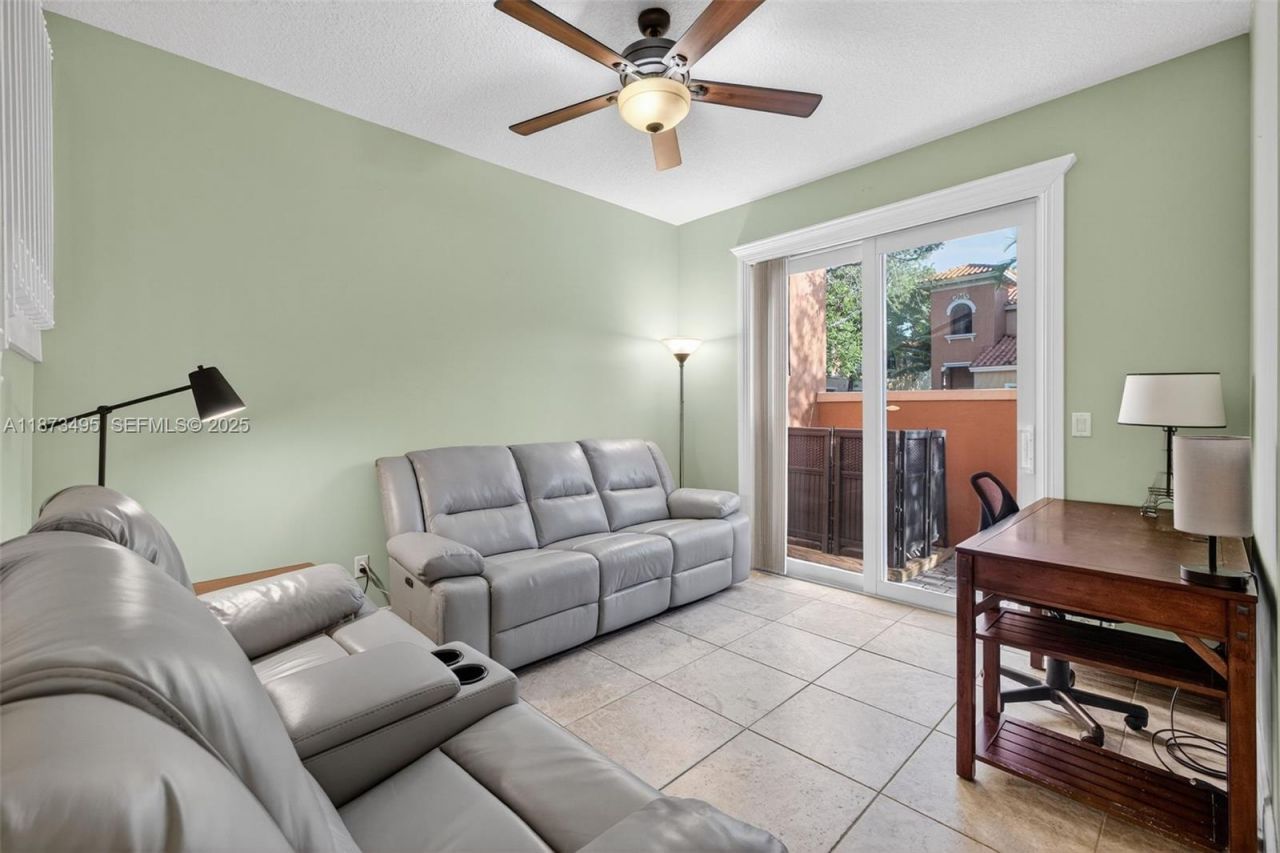 2225 Clipper Pl, Fort Lauderdale, FL 33312 Photo