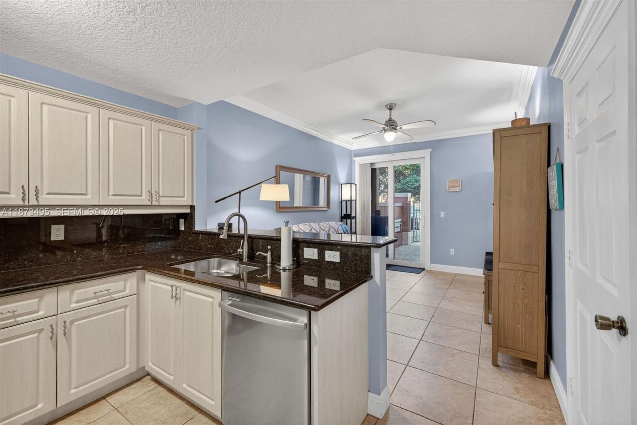 2225 Clipper Pl, Fort Lauderdale, FL 33312 Photo