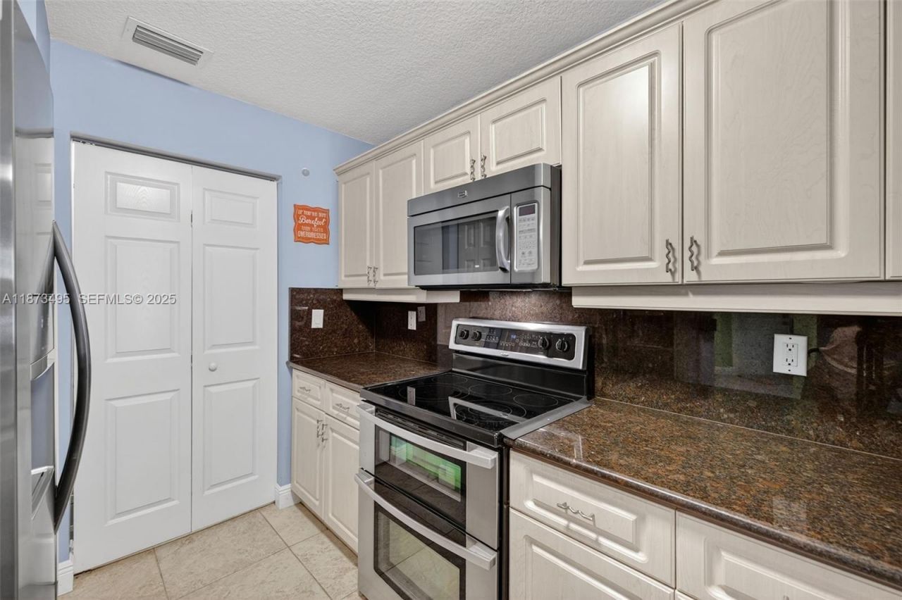 2225 Clipper Pl, Fort Lauderdale, FL 33312 Photo