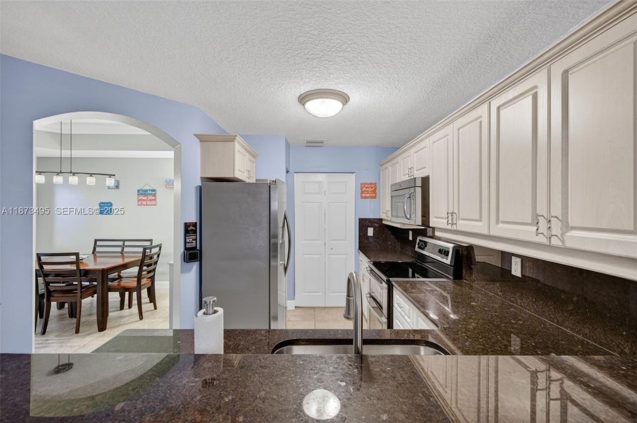 2225 Clipper Pl, Fort Lauderdale, FL 33312 Photo