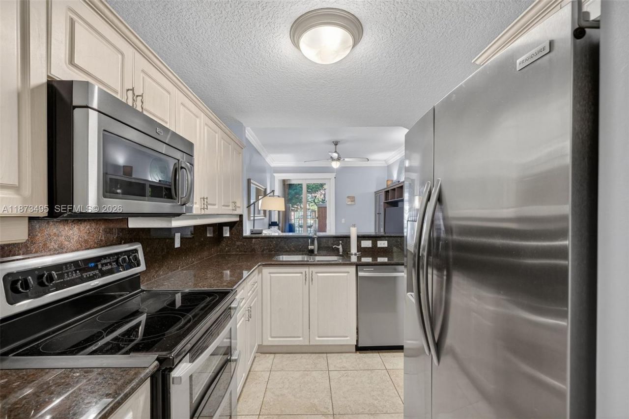 2225 Clipper Pl, Fort Lauderdale, FL 33312 Photo