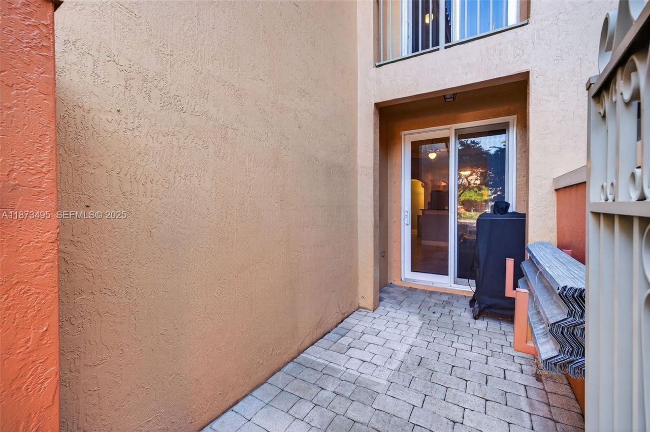 2225 Clipper Pl, Fort Lauderdale, FL 33312 Photo