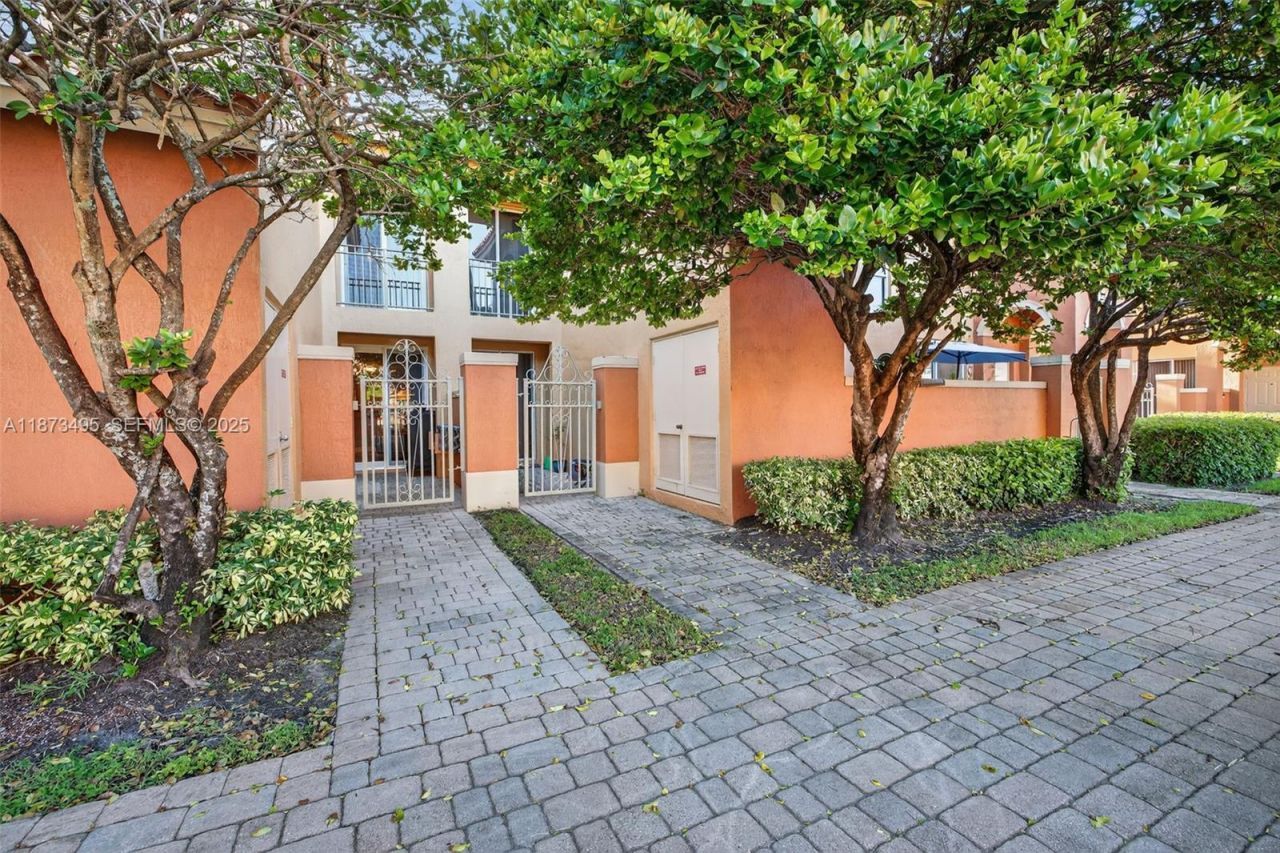 2225 Clipper Pl, Fort Lauderdale, FL 33312 Photo