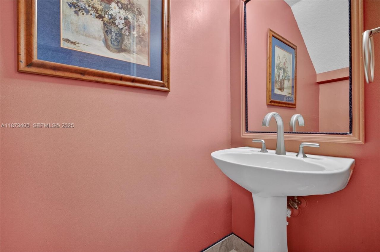 2225 Clipper Pl, Fort Lauderdale, FL 33312 Photo