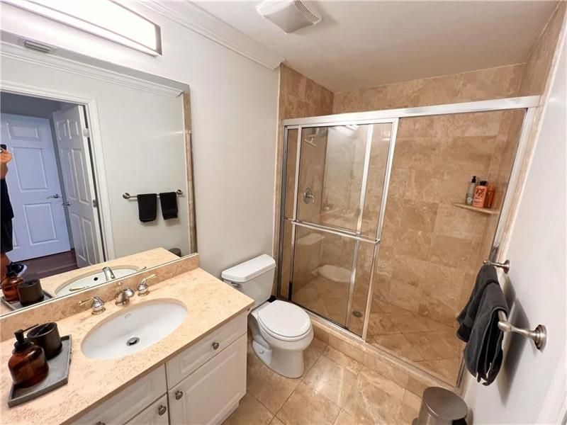 100 S Birch Road, Unit 1403, Fort Lauderdale, FL 33316 Photo