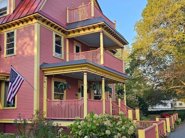 41 Pleasant Street, Woodstock, VT 05091