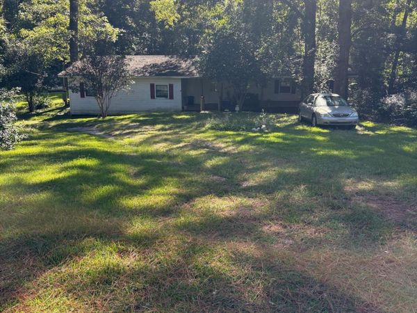 77 Magnolia Acres Road, Natchez, MS 39120