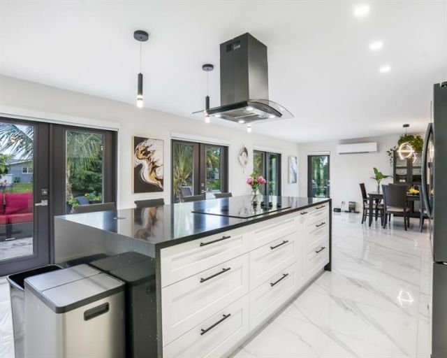 2051 NW 93rd Lane, Sunrise, FL 33322 Photo