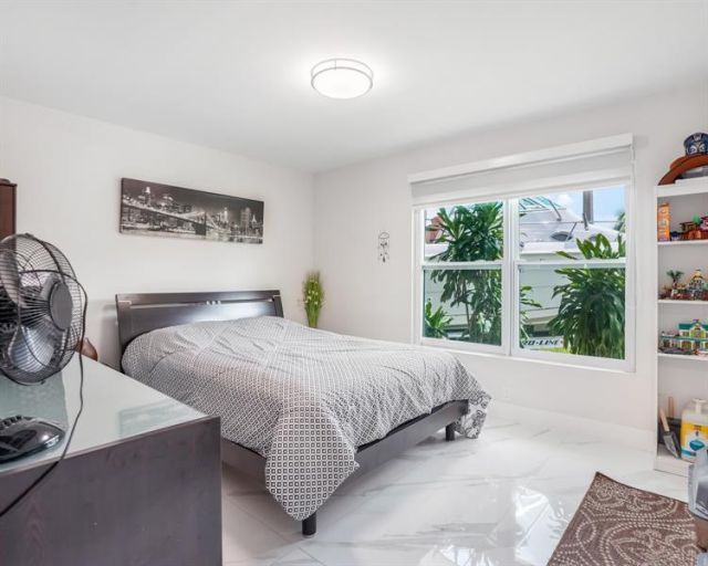 2051 NW 93rd Lane, Sunrise, FL 33322 Photo