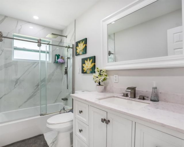 2051 NW 93rd Lane, Sunrise, FL 33322 Photo