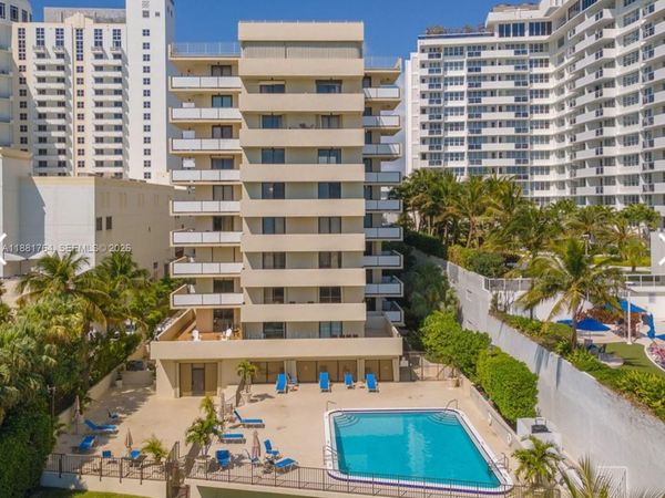 1621 Collins Ave, Unit 701, Miami Beach, FL 33139