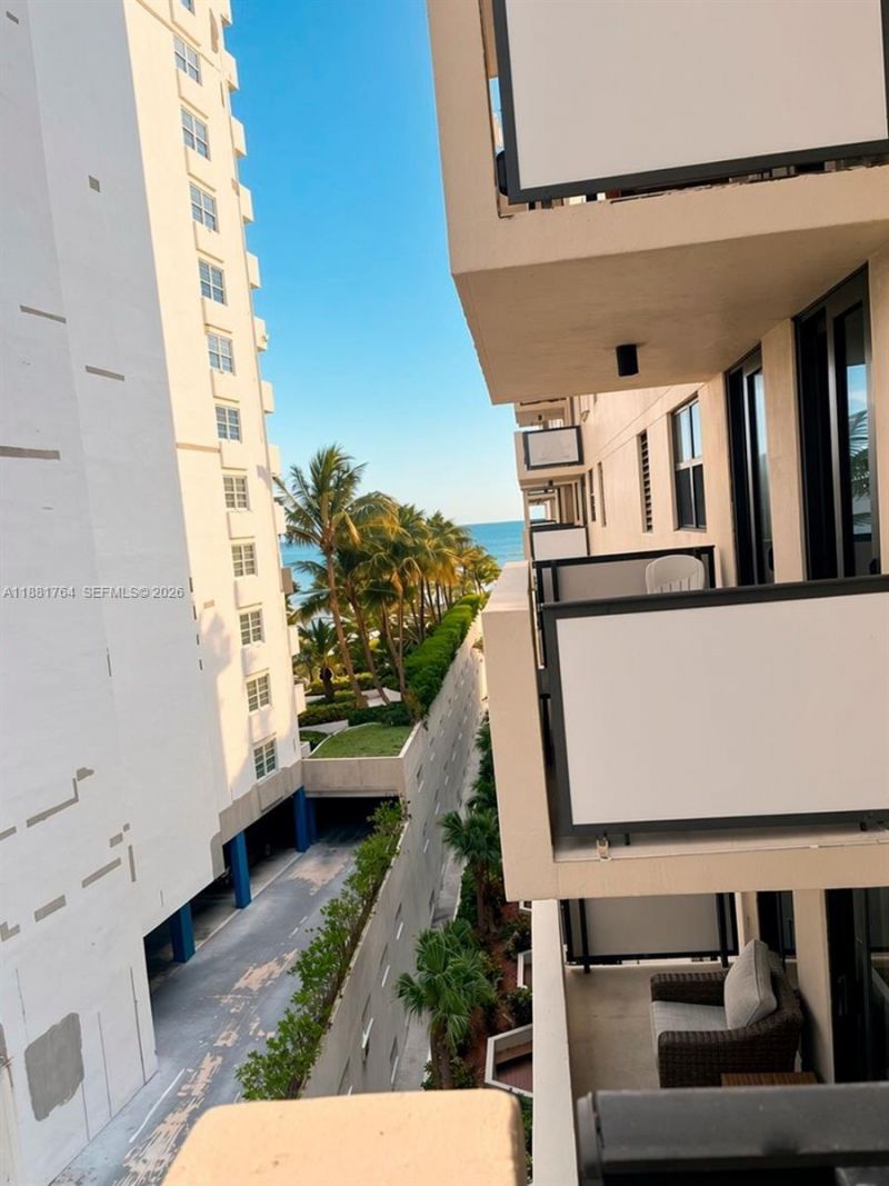1621 Collins Ave, Unit 701, Miami Beach, FL 33139 Photo