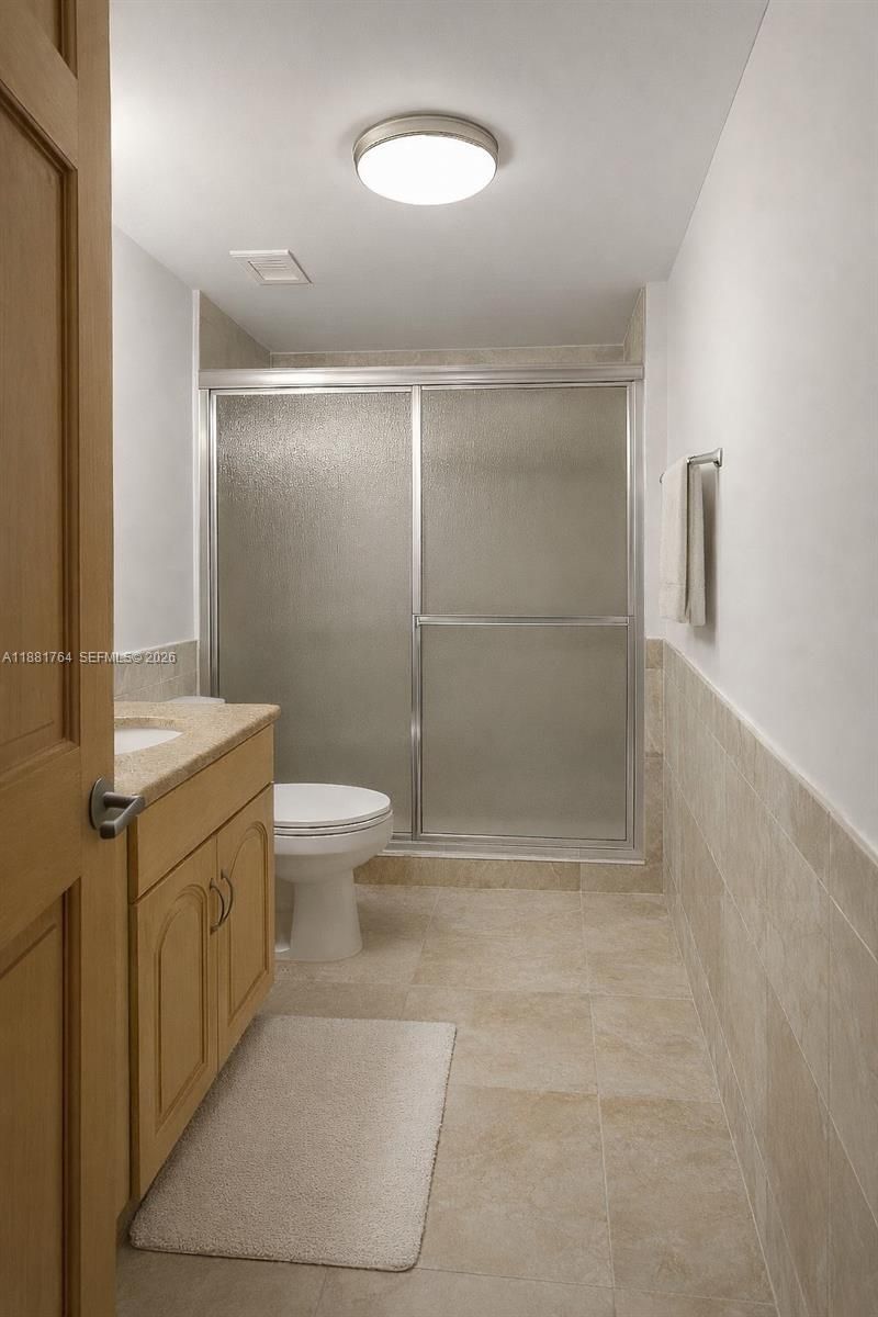 1621 Collins Ave, Unit 701, Miami Beach, FL 33139 Photo