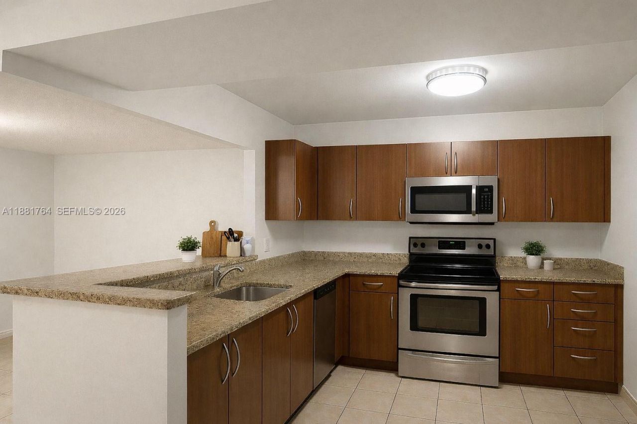 1621 Collins Ave, Unit 701, Miami Beach, FL 33139 Photo