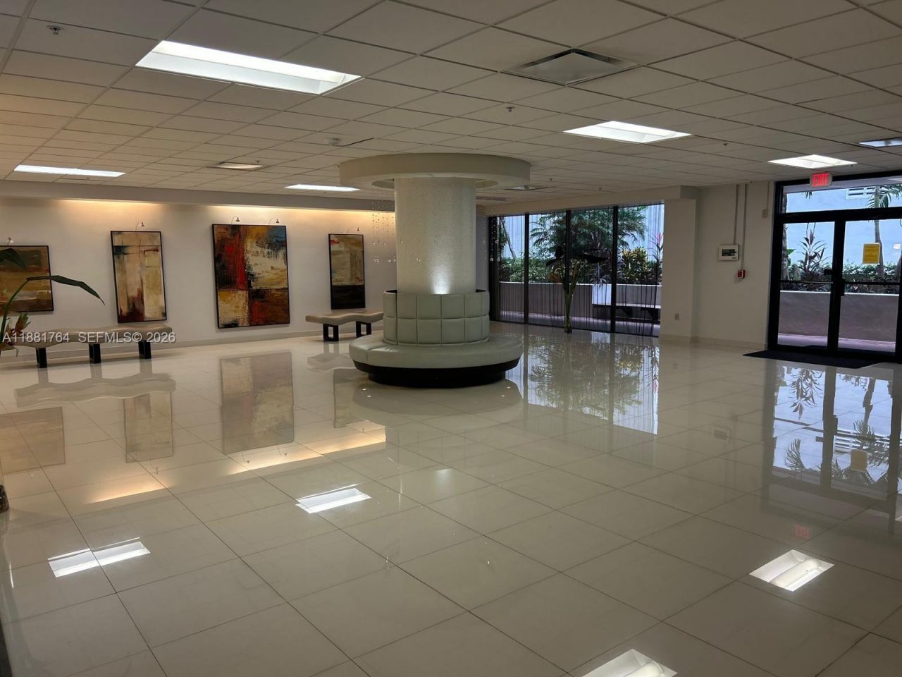 1621 Collins Ave, Unit 701, Miami Beach, FL 33139 Photo