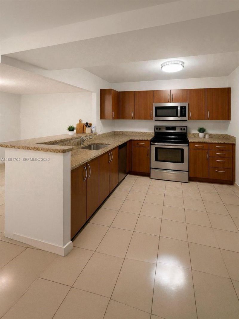 1621 Collins Ave, Unit 701, Miami Beach, FL 33139 Photo