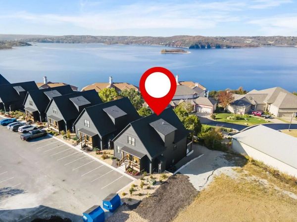 305 Rocky Shores Ridge, Unit 30, Hollister, MO 65672