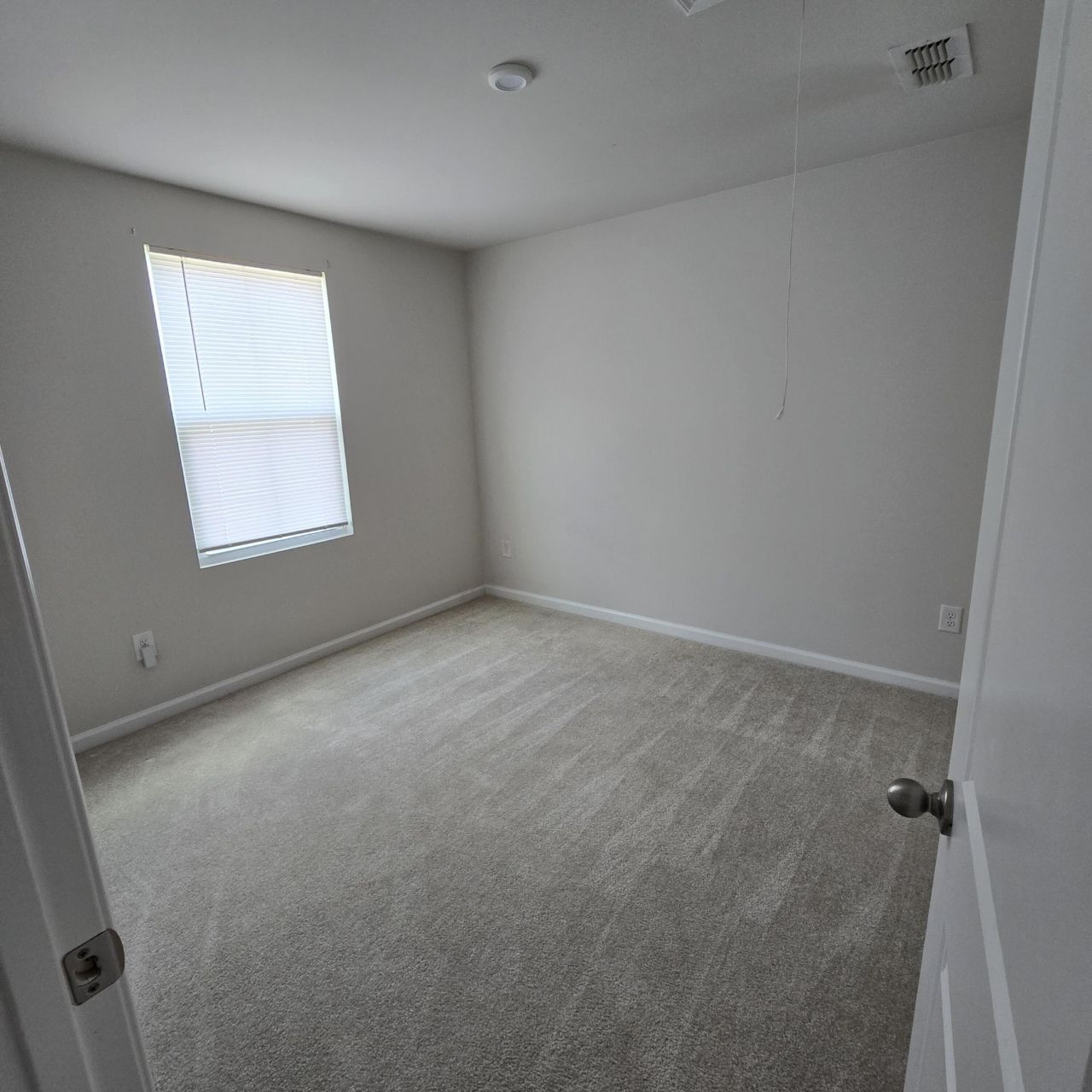 517 Mills Hill Way Photo 12
