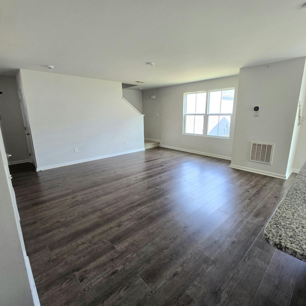 517 Mills Hill Way Photo 4