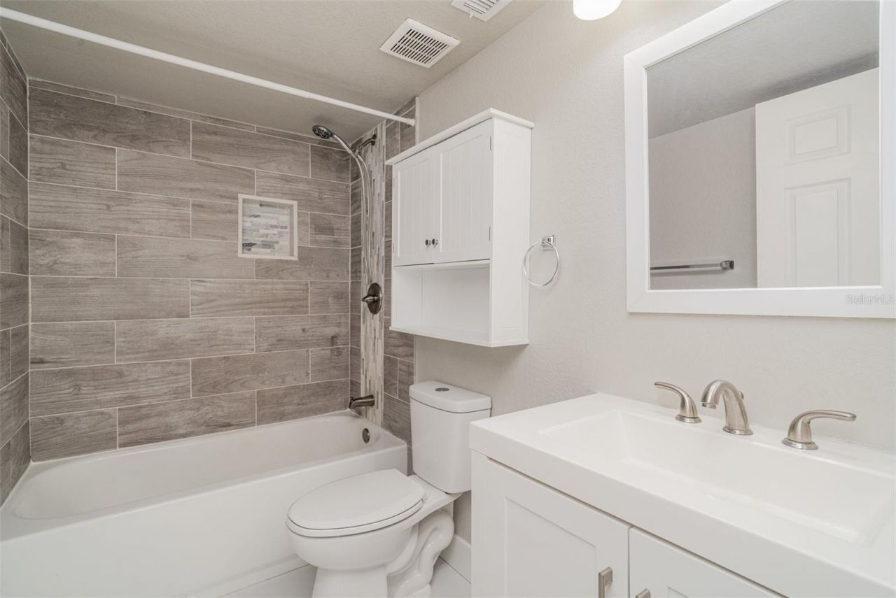 25050 Sandhill Boulevard, Unit A4, Punta Gorda, FL 33983 Photo