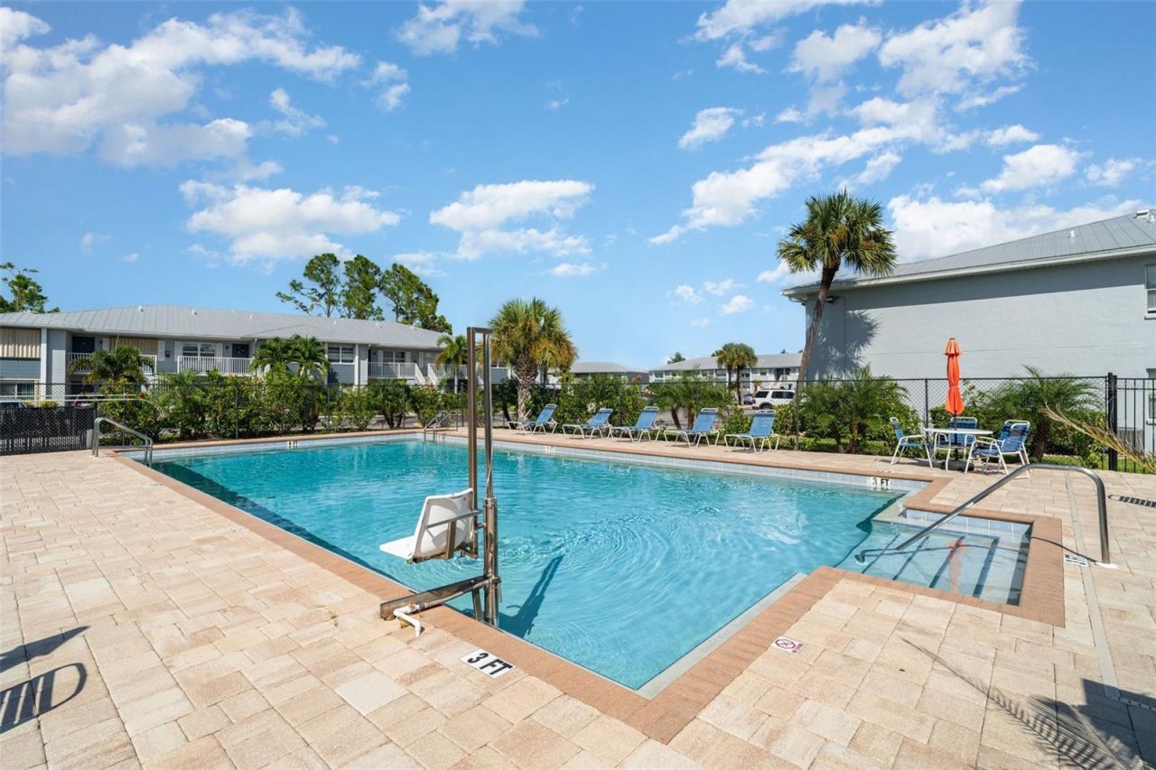 25050 Sandhill Boulevard, Unit A4, Punta Gorda, FL 33983 Photo