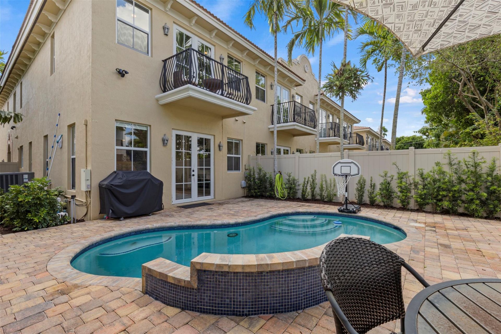 1121 NE 14th Avenue, Fort Lauderdale, FL 33304 Photo