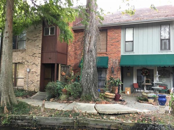 2421 Aubin Ln, Baton Rouge, LA 70816