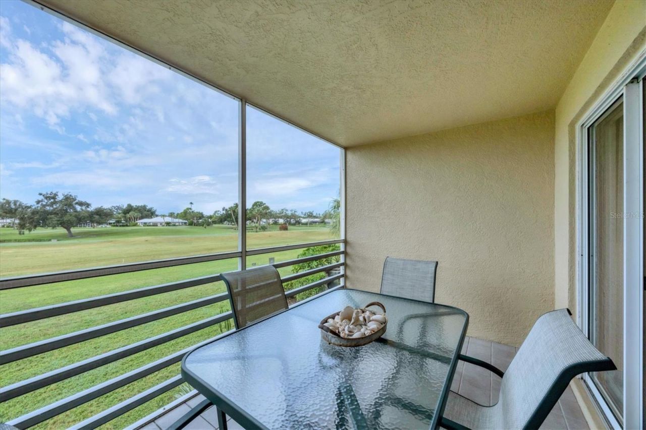 823 Wexford Boulevard, Unit 823, Venice, FL 34293 Photo