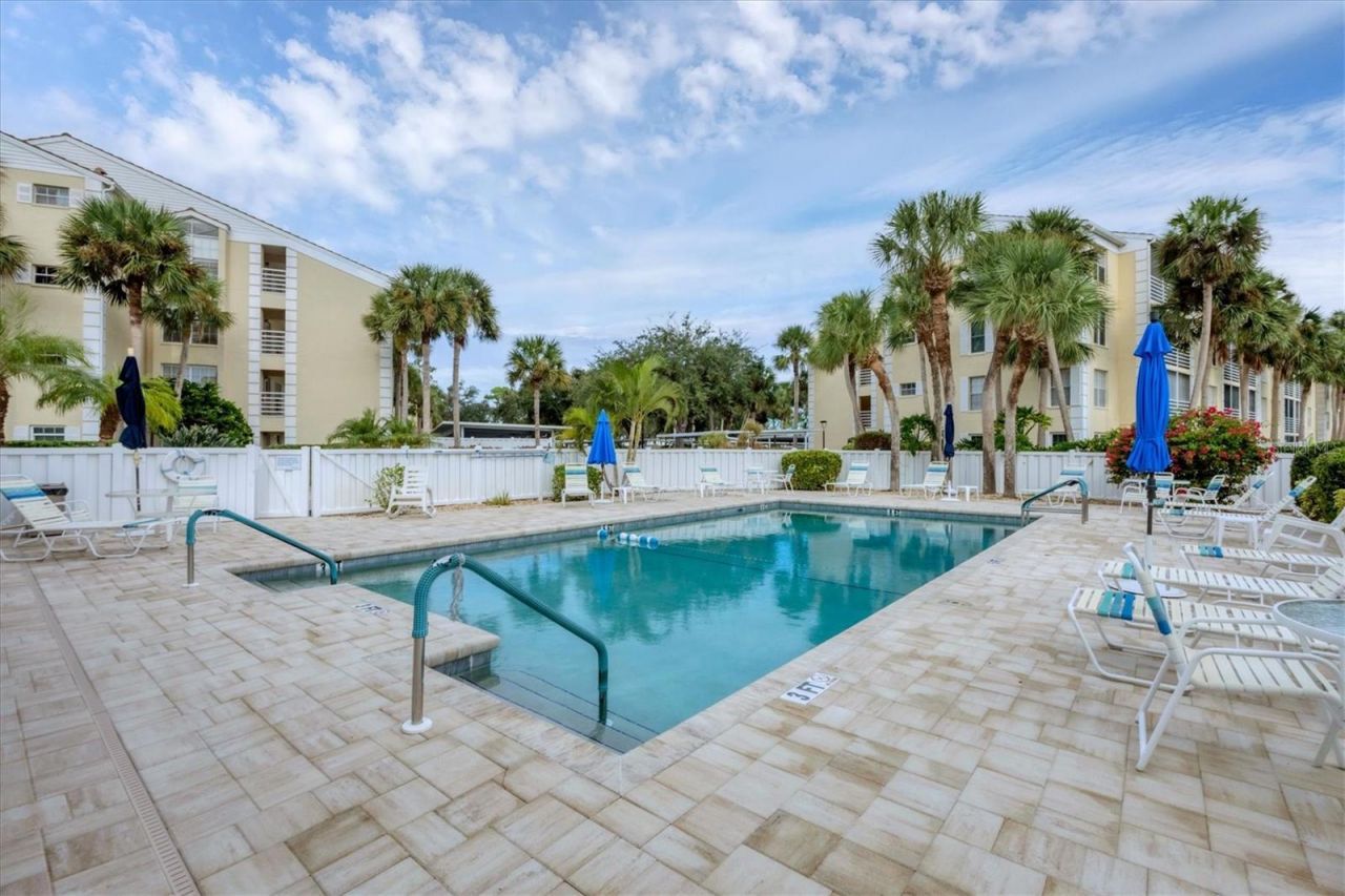 823 Wexford Boulevard, Unit 823, Venice, FL 34293 Photo