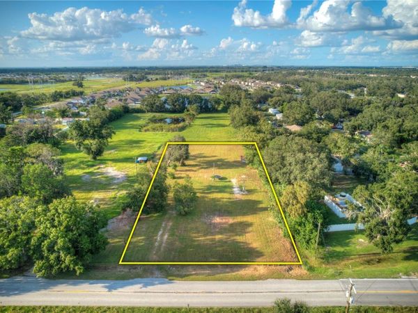 1520 21ST AVENUE SE, RUSKIN, FL 33570