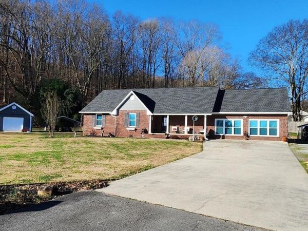 712 Kilgore Street, Jasper, TN 37347