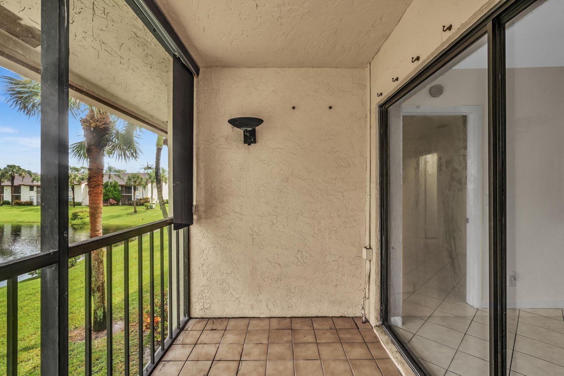 22017 Palms Way, Unit 202, Boca Raton, FL 33433 Photo