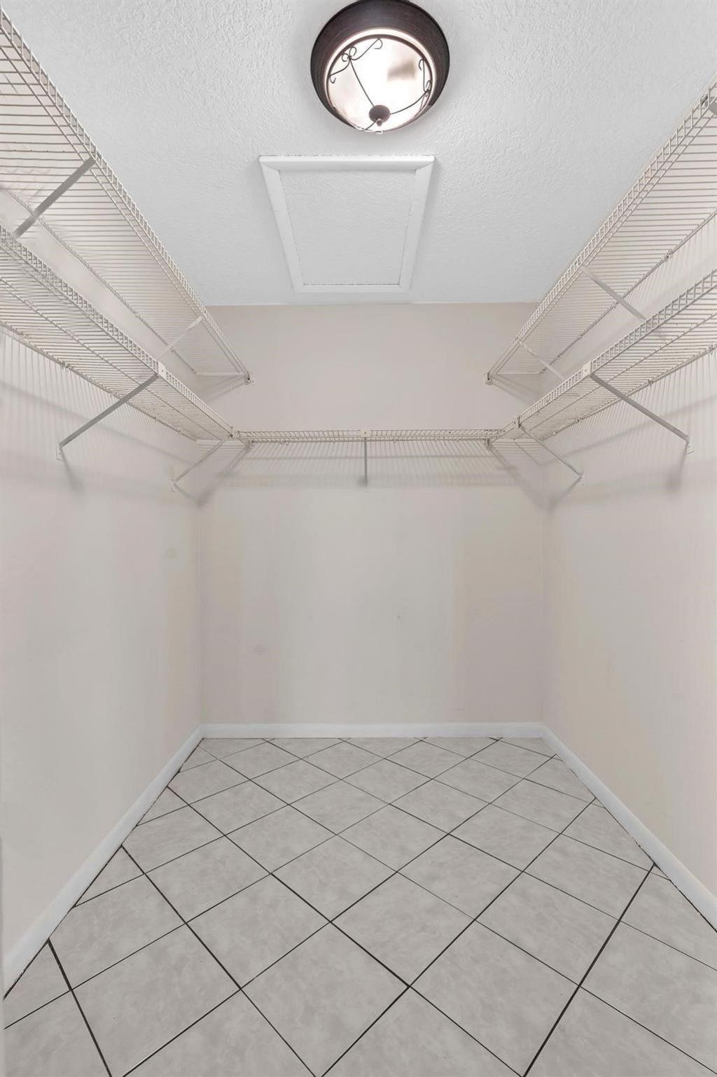 22017 Palms Way, Unit 202, Boca Raton, FL 33433 Photo