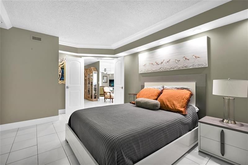 2030 S Ocean Drive, Unit 2027, Hallandale Beach, FL 33009 Photo