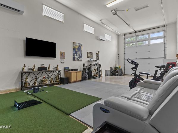 17268 W STRAIGHT ARROW Lane, Surprise, AZ 85387