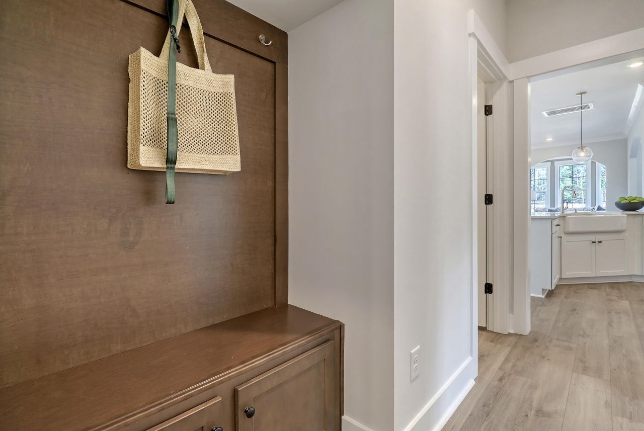 157 Casein Street Photo 22