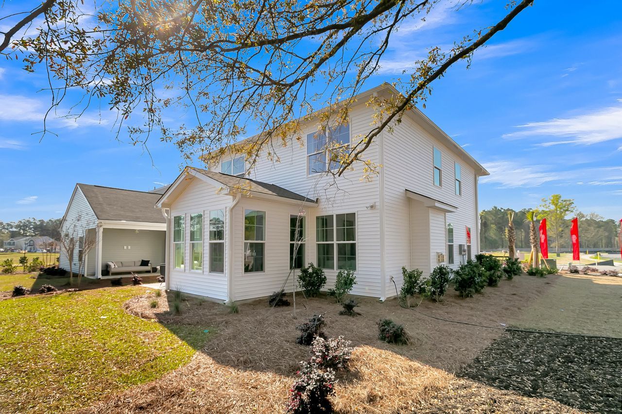 157 Casein Street Photo 43