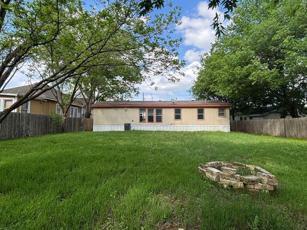 635 W Dittmar RD, Austin, TX 78745