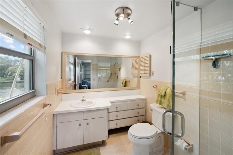 818 SE 4th Street, Unit 201, Fort Lauderdale, FL 33301 Photo