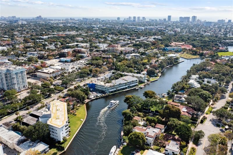 818 SE 4th Street, Unit 201, Fort Lauderdale, FL 33301 Photo