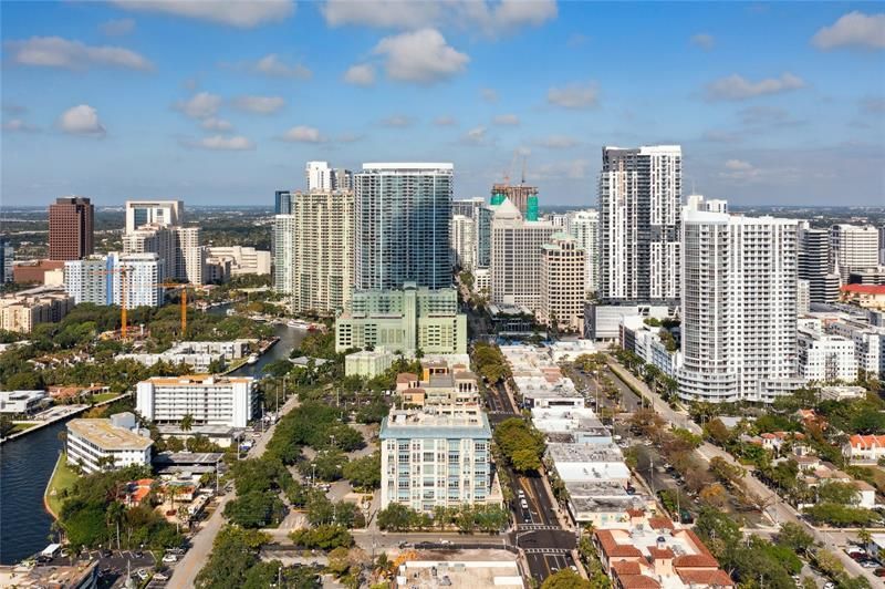 818 SE 4th Street, Unit 201, Fort Lauderdale, FL 33301 Photo