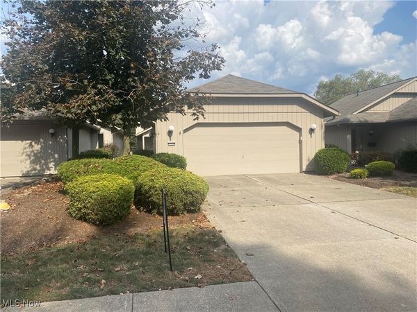 12539 Olympus Way, Strongsville, OH 44149