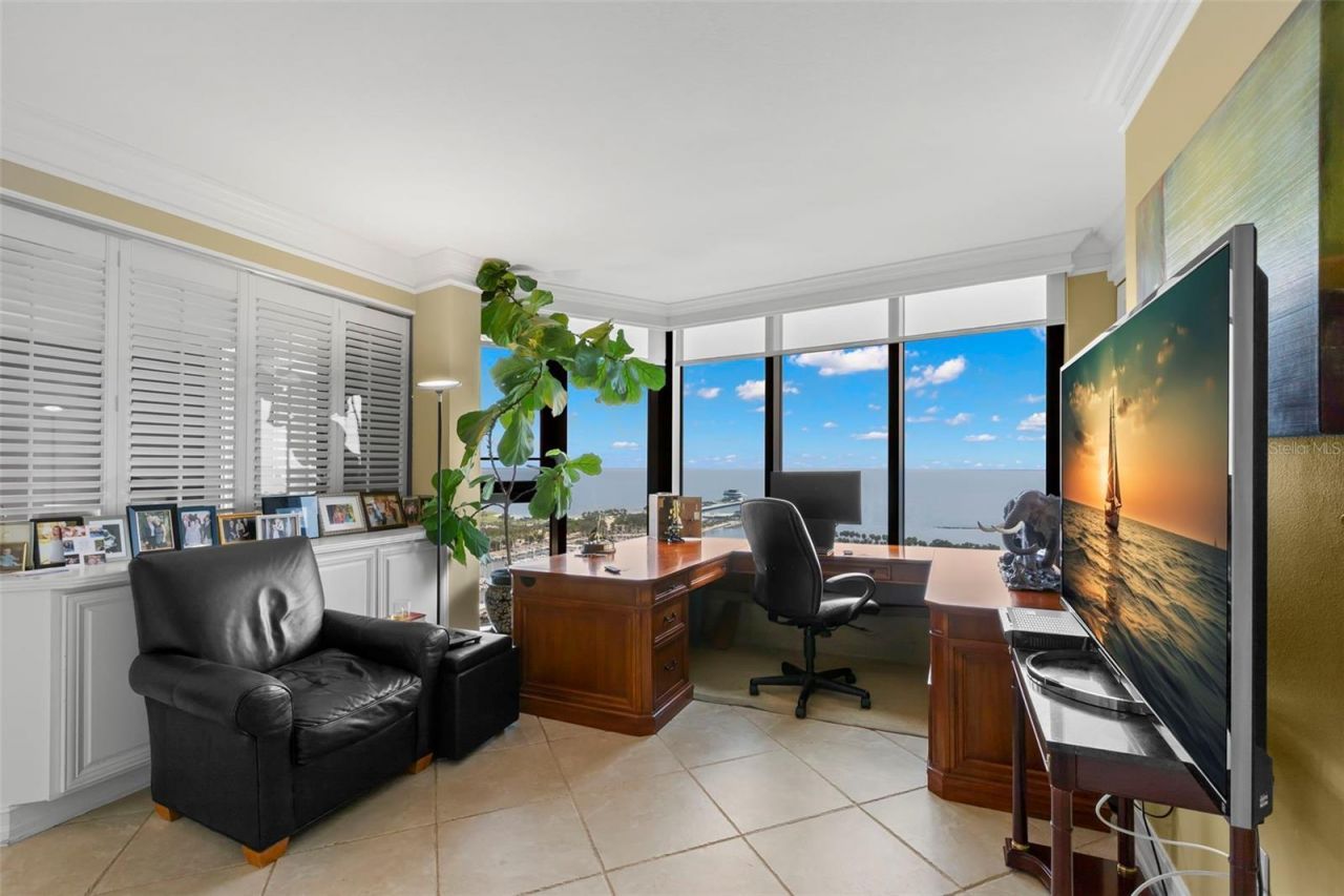 1 Beach Drive Se, Unit 2206, Saint Petersburg, FL 33701 Photo