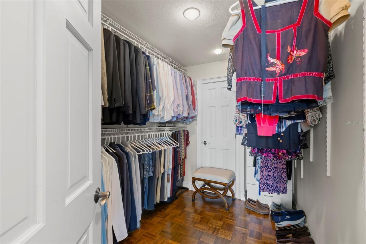 1 Beach Drive Se, Unit 2206, Saint Petersburg, FL 33701 Photo