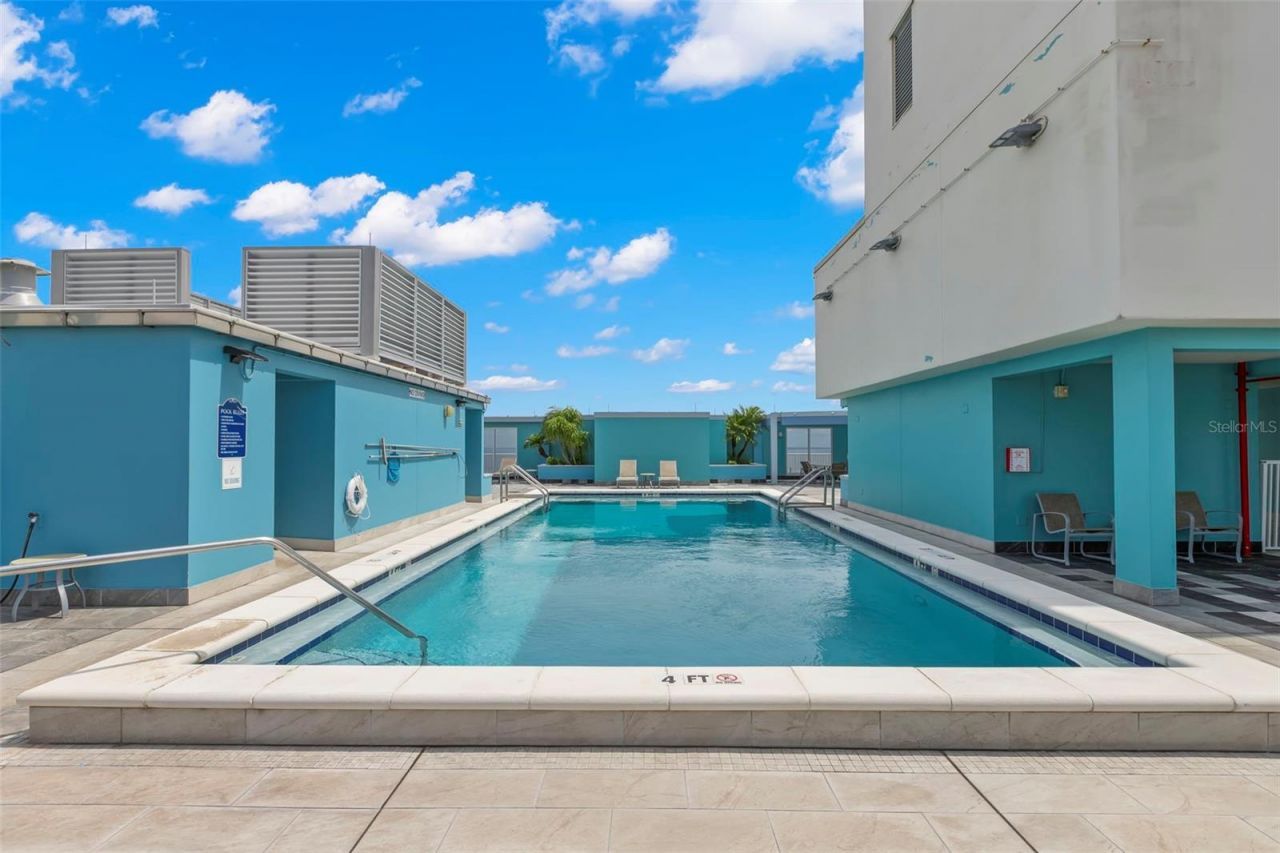 1 Beach Drive Se, Unit 2206, Saint Petersburg, FL 33701 Photo