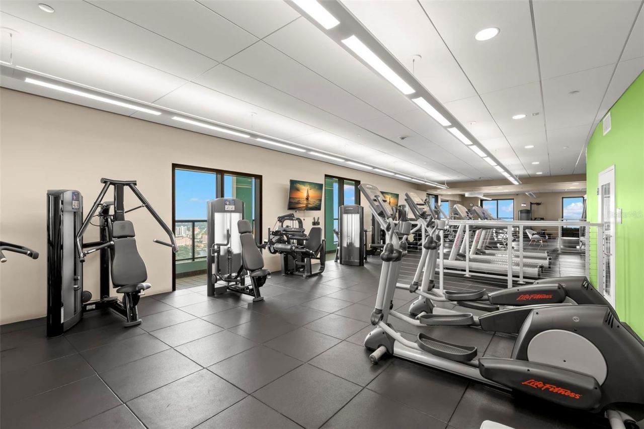 1 Beach Drive Se, Unit 2206, Saint Petersburg, FL 33701 Photo