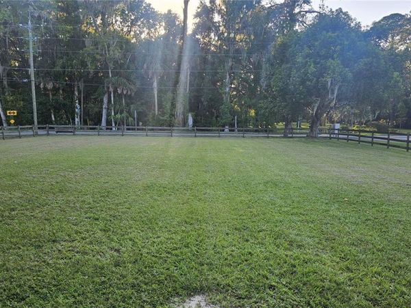 2602 LAKE FOREST DRIVE, DELAND, FL 32720